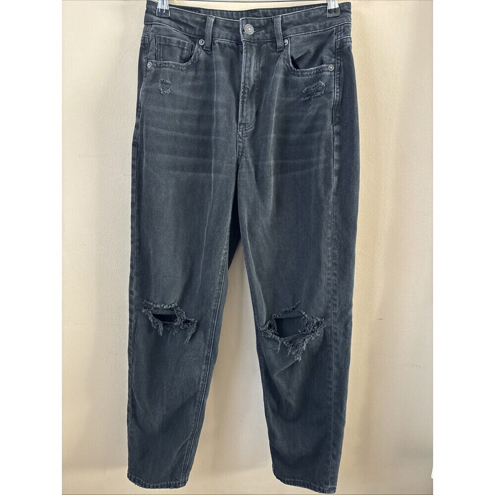 American Eagle Women’s Mom Straight Jeans Black Distressed Size 4R High Rise